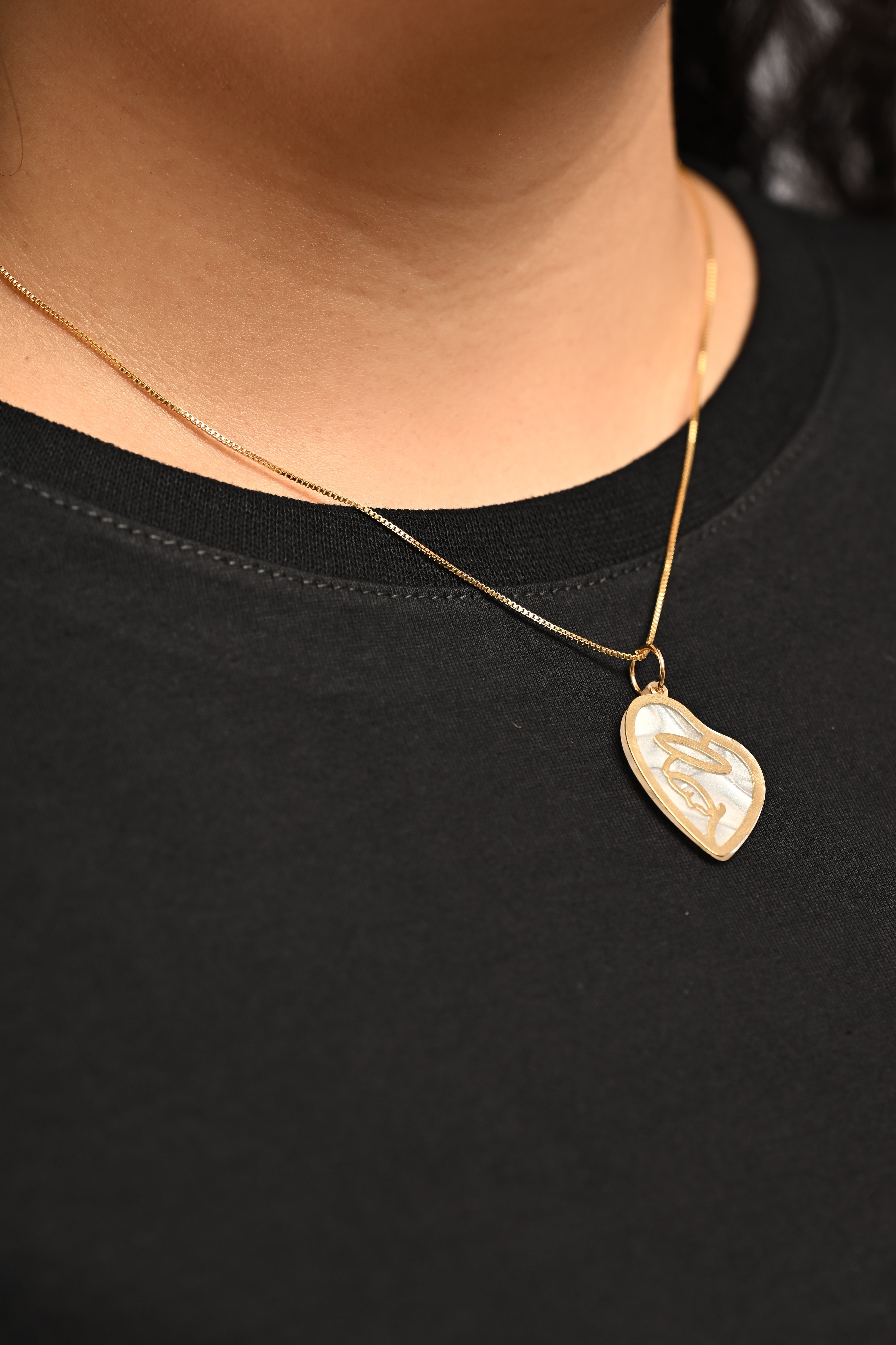 Semijoia Colar Nossa Senhora – Dourado